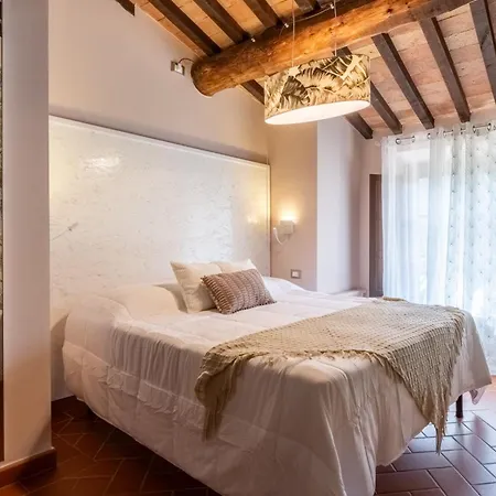 아파트 Le Polle Di Meletro - Exclusive Tuscan With Private Pool & Panoramic Glass Sauna 치아니