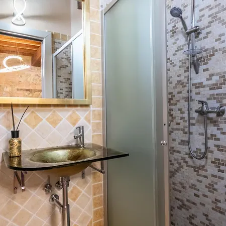 Le Polle Di Meletro - Exclusive Tuscan With Private Pool & Panoramic Glass Sauna Apartment *